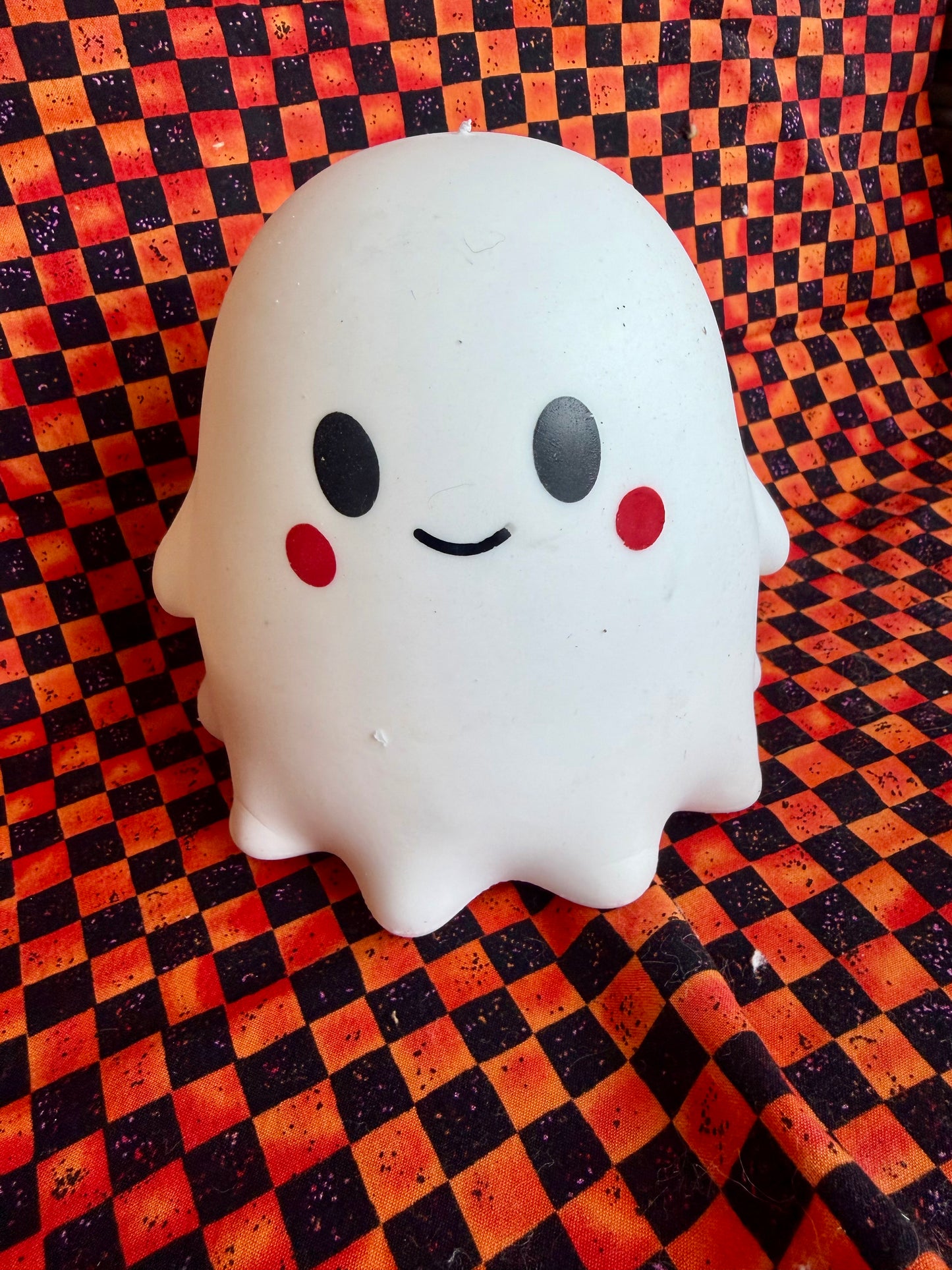 Squish giant ghost