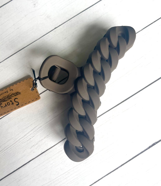 Brown claw clip