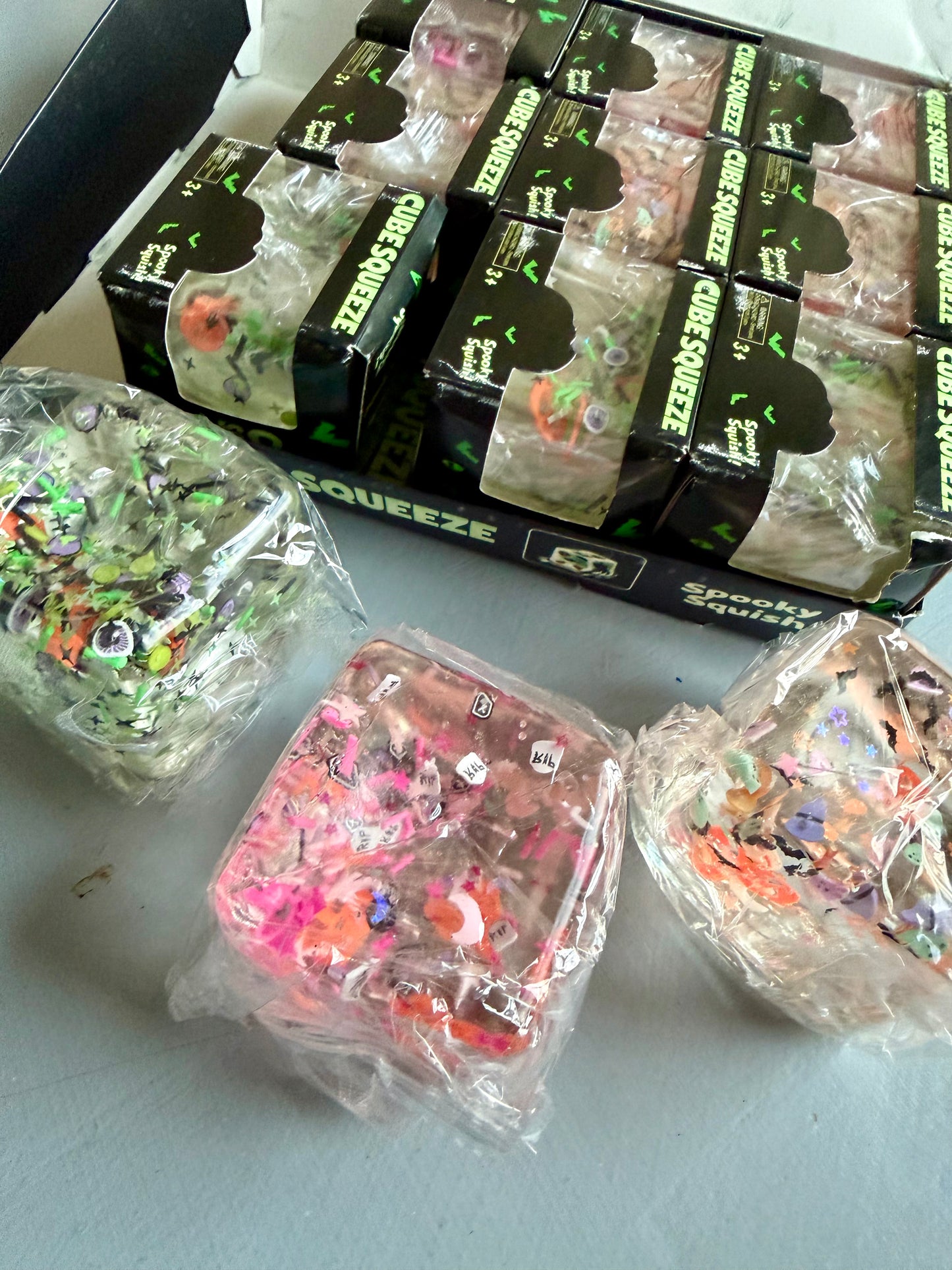 Squish Halloween cubes