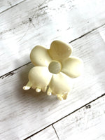 Flower claw clip